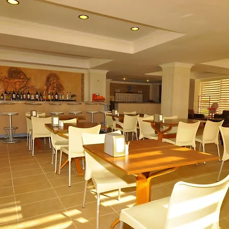 Hotel Club Seven